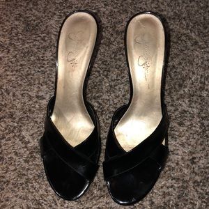 Jessica Simpson heel
